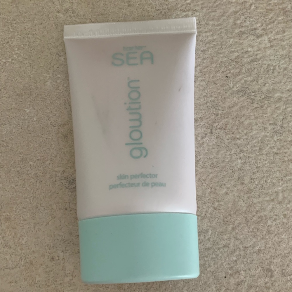 Tarte glowtion primer